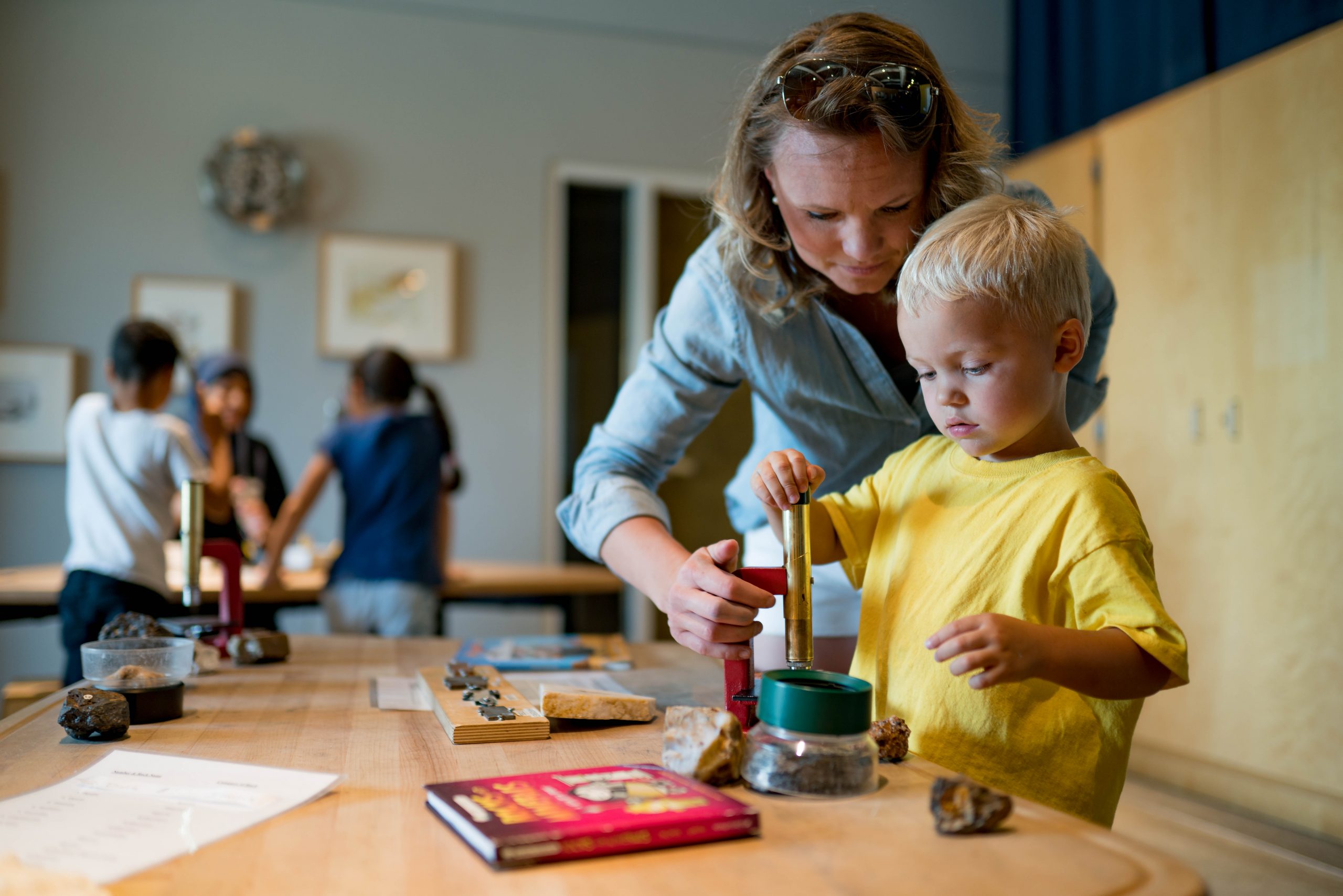 Child experimenting with electricity